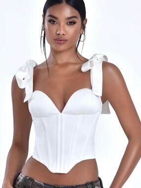 Miss Circle white corset top size M